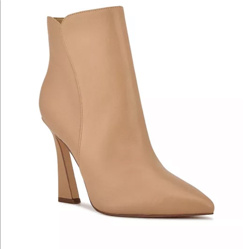 Nine West Torrie Heeled Tan Leather Ankle Bootie